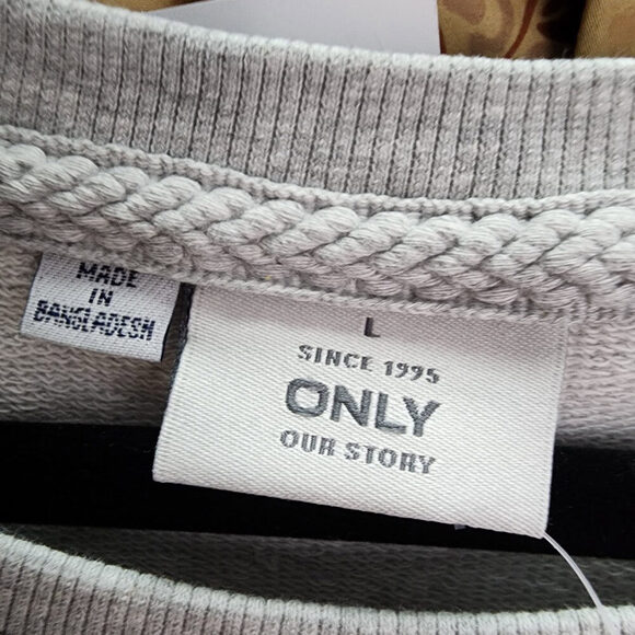 Grey Only Geek Dog Graphic Sweatshirt Size L - Picture 7 of 8